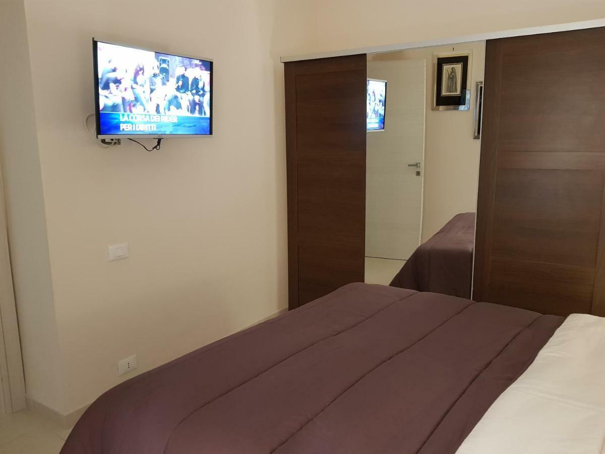 Napoli Royal Flats Villa Eksteriør billede